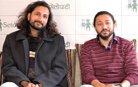 निरज काफ्ले र सन्तोष पाण्डे